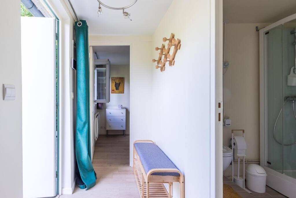 Maisonnette Dans Jardin Partage Colombes  Ngoại thất bức ảnh